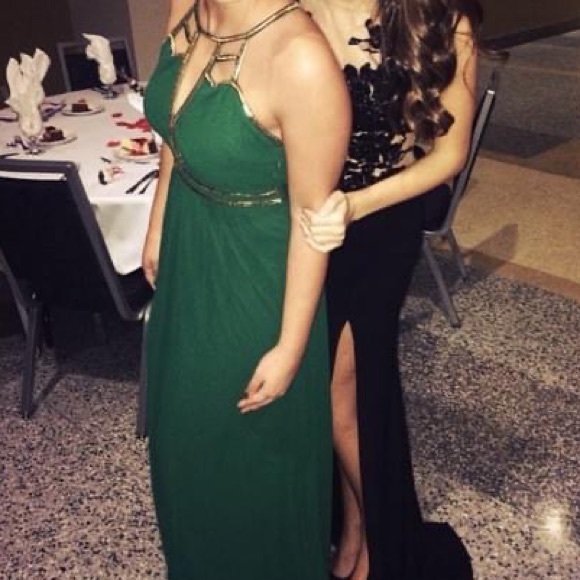 The Clothing Company green gown - Picture 6 of 6